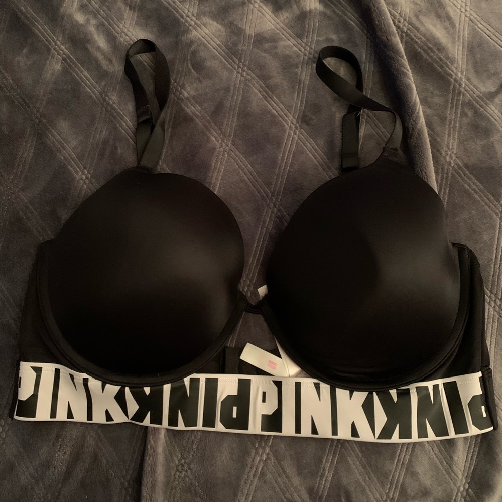 PINK Ultimate Bra